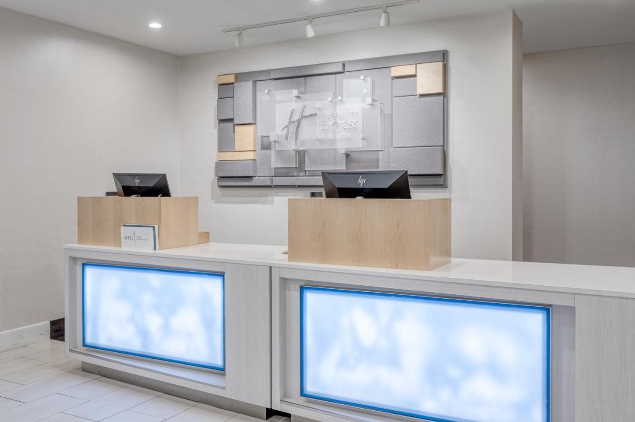 Hotel Express & Airport By Ihg